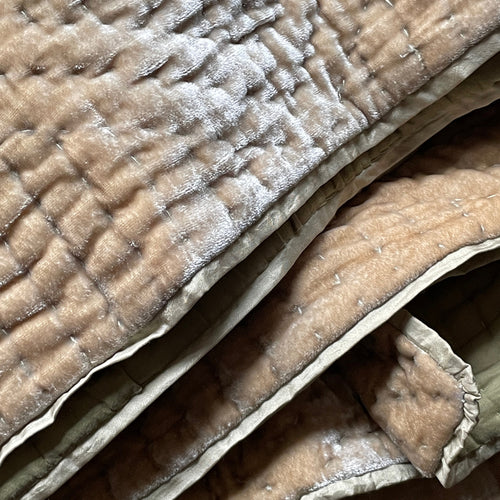 Silk Velvet King Quilt in Silver Green