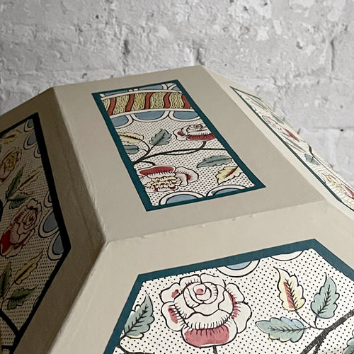 Antoinette Poisson Medium Wedding Box in Guirlandes et Festons 15A