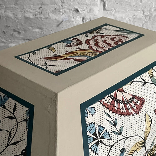 Antoinette Poisson Large Wedding Box in Jaïpur 57A