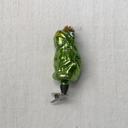 Nostalgic Frog with Crown Clip-On Ornament