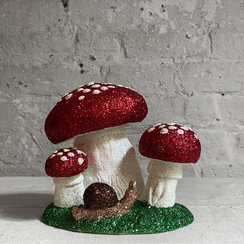 Glitter Red Mushrooms Family with Snail