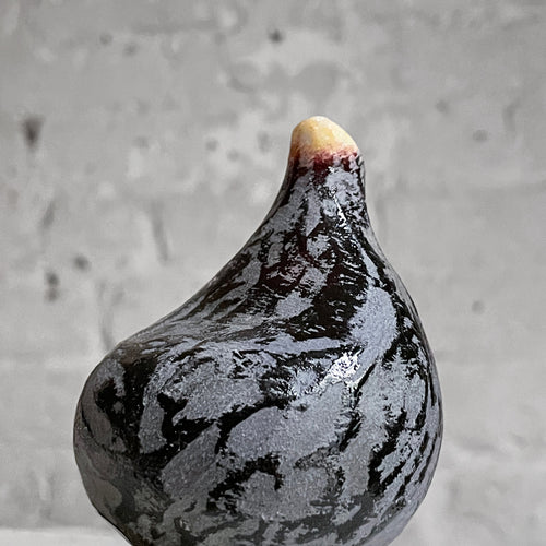 Carrera Marble Closed Black Fig with Curved top