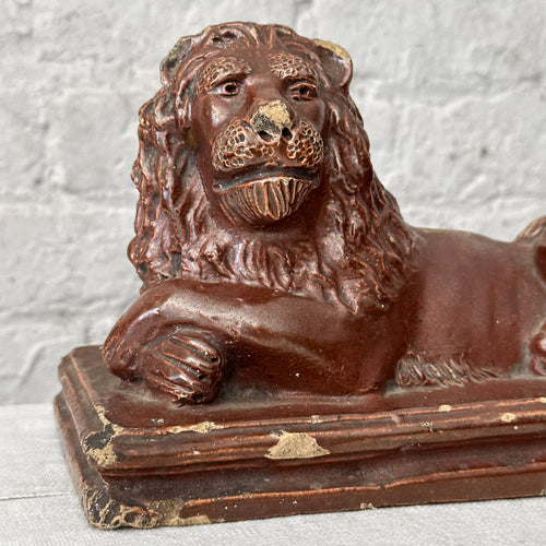 Antique Ceramic Lion Sculpture Pair detail