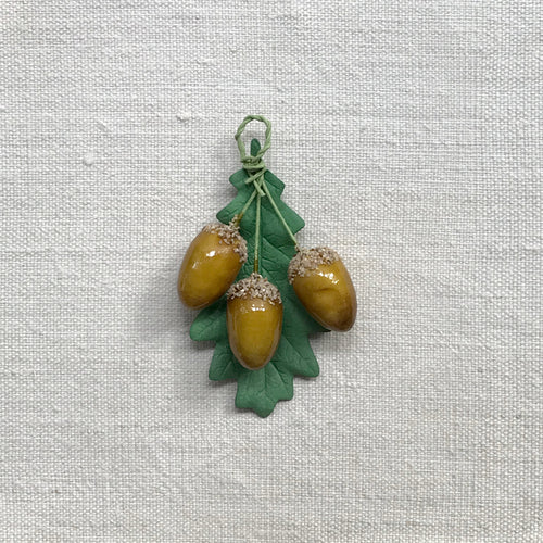 Nostalgic Cotton Acorns with Paper Leaves Ornament