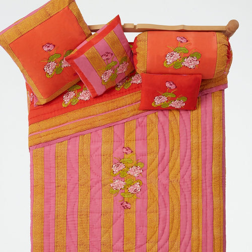 Lisa Corti Reversible Queen Quilt in Tea Flower Red Orange 220 x 270cm